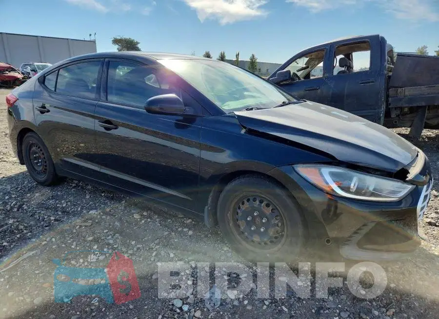 5NPD74LF6JH377926 Photo# 4