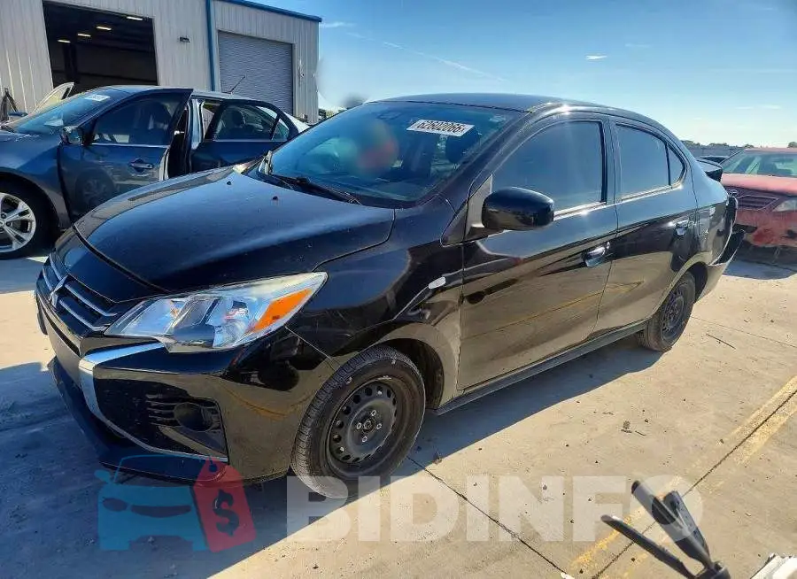 ML32FUFJ8PHF01606 Photo# 1