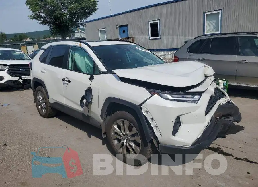 2T3A1RFV7PW352877 Photo# 4