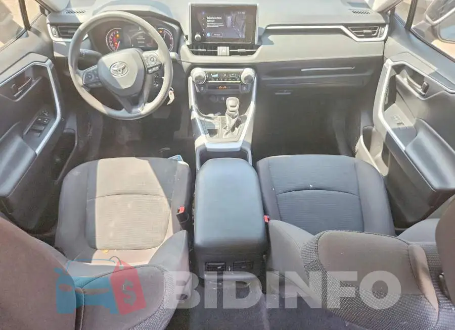 2T3F1RFV3PW357418 Photo# 8