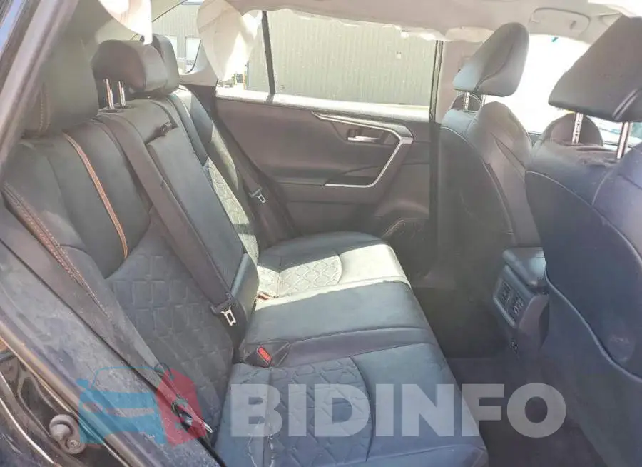 2T3J1RFV8KW042231 Photo# 11
