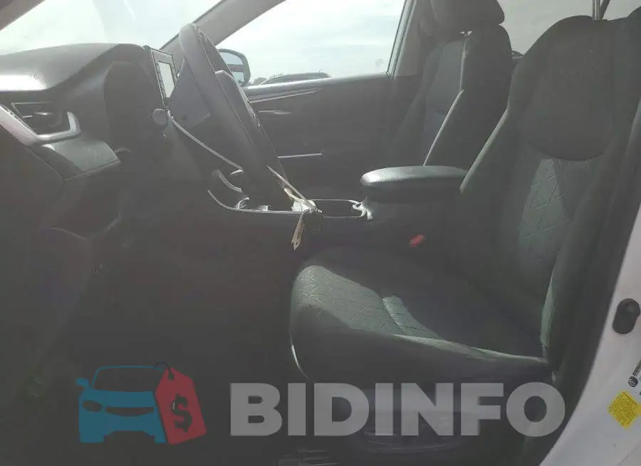 2T3W1RFV4NW201417 Photo# 7