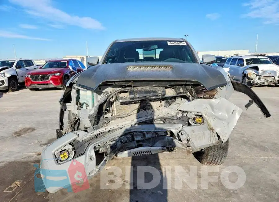 3TMCZ5AN9MM420238 Photo# 5