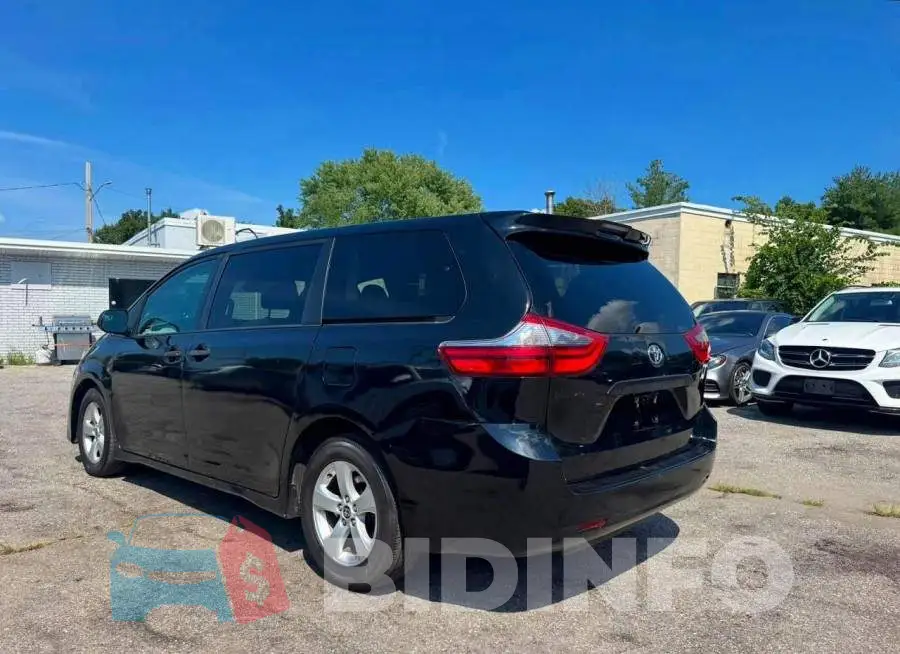 5TDZZ3DCXLS083327 Photo# 3