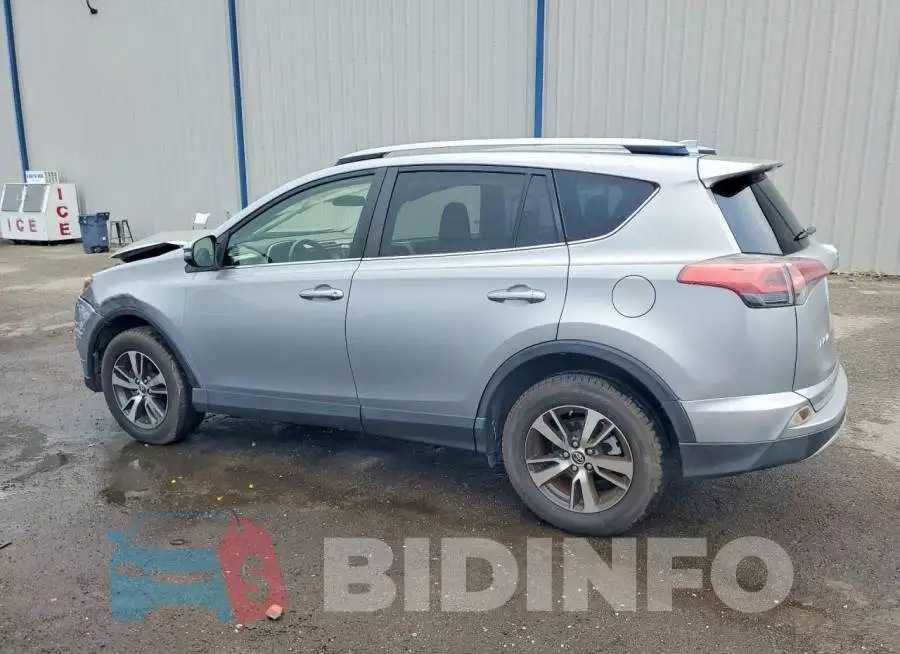 JTMWFREV9JD112839 Photo# 2