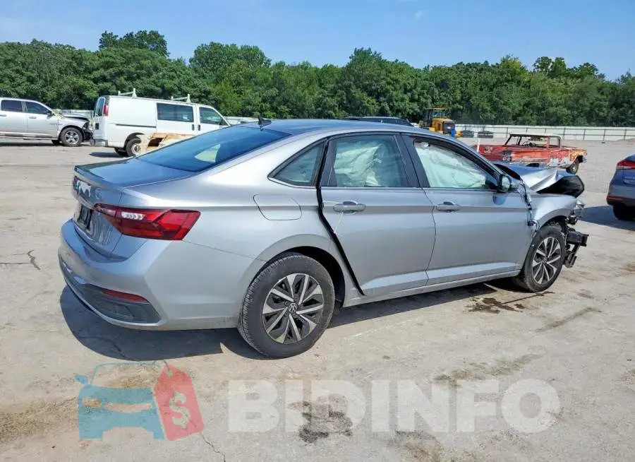 3VW5M7BU0RM002700 Photo# 3