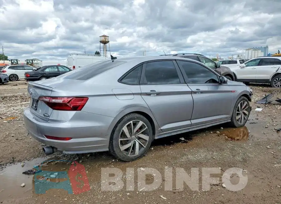 3VW5T7BU6MM009162 Photo# 3