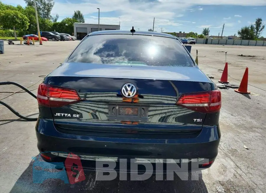 3VWB67AJ1HM252014 Photo# 6