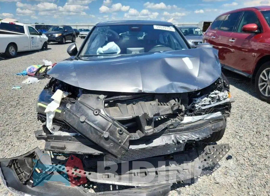 19UDE4H38RA007828 Photo# 5