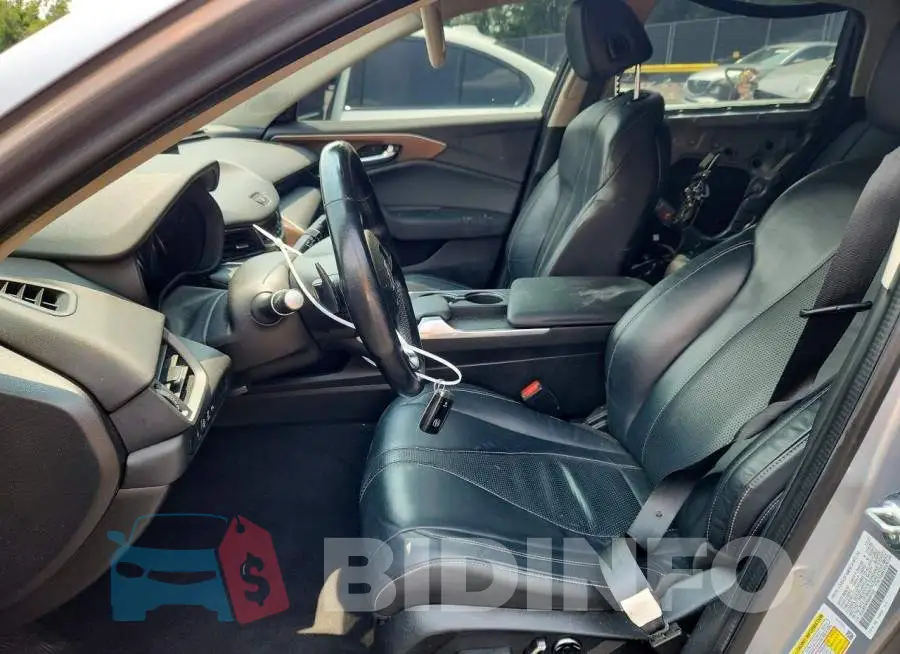 19UUB5F40MA007020 Photo# 7