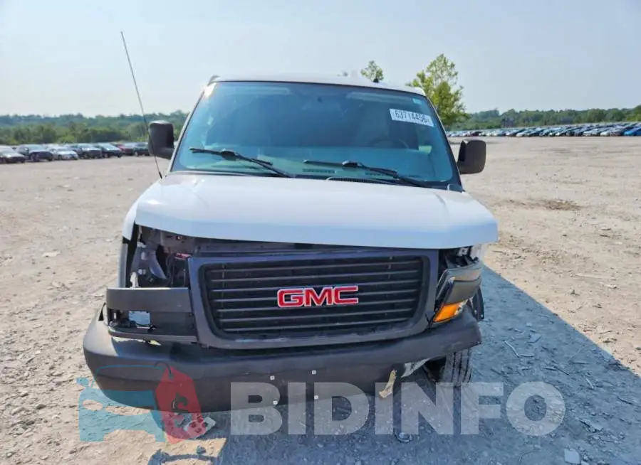 1GTW7AFG6L1192572 Photo# 5