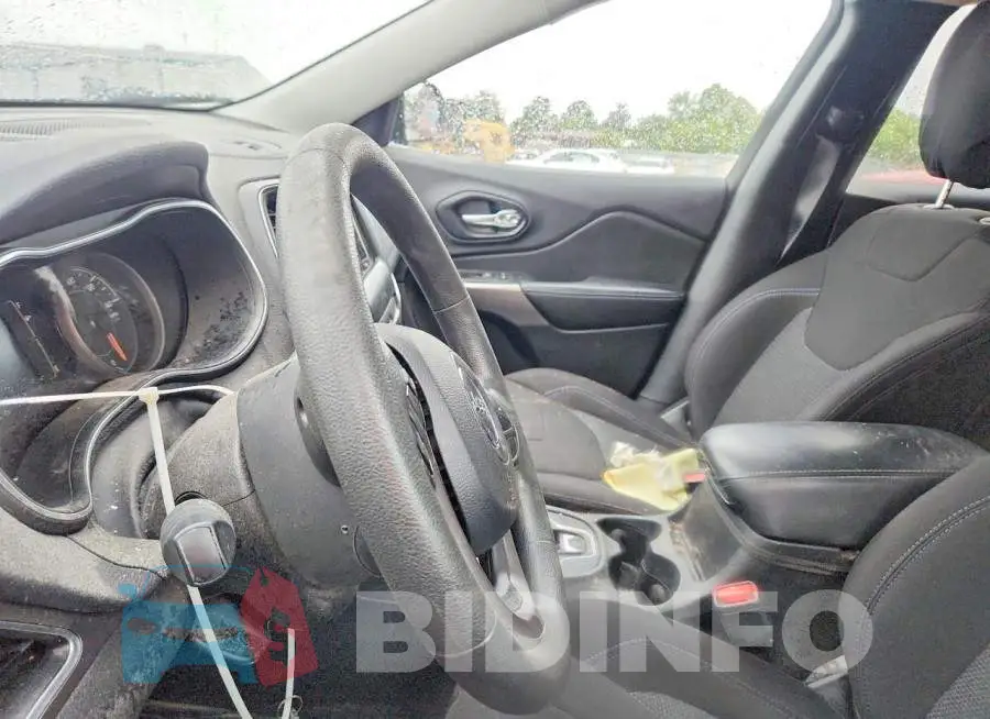 1C4PJLCBXMD214793 Photo# 8