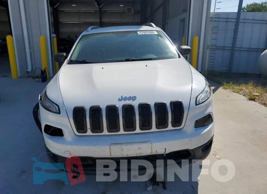 1C4PJMCB9JD589477 Photo# 5
