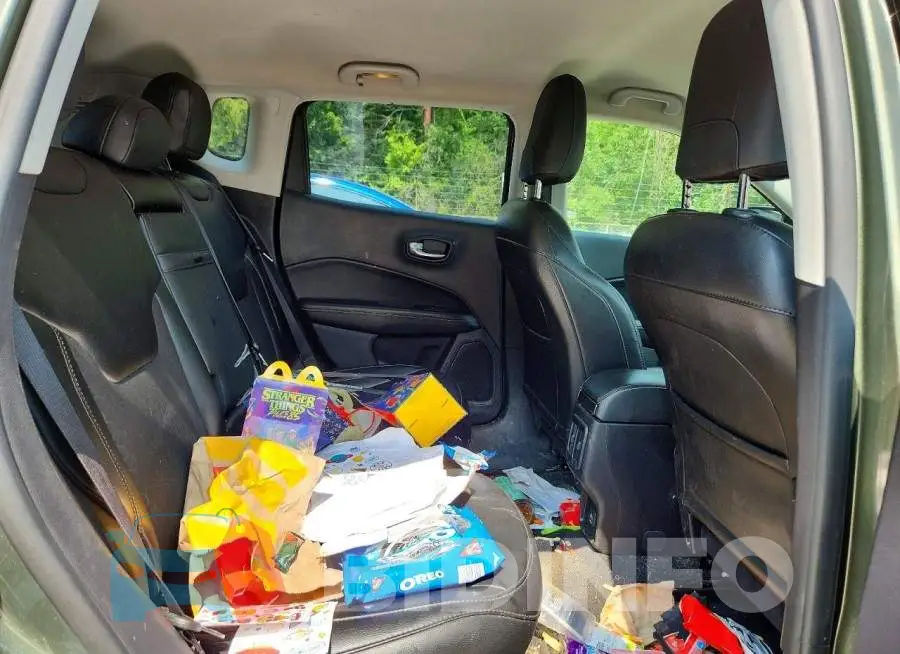 3C4NJDBB3LT115563 Photo# 11