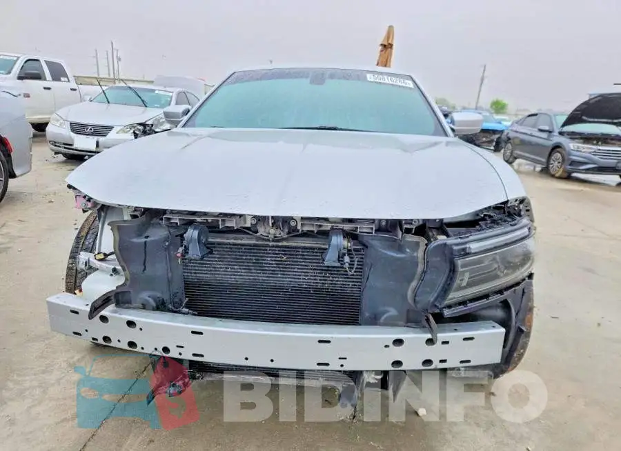 2C3CDXBG6NH234686 Photo# 5