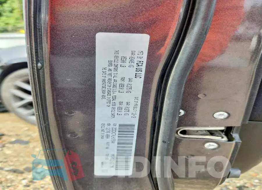 2C3CDXCT4LH107640 Photo# 12