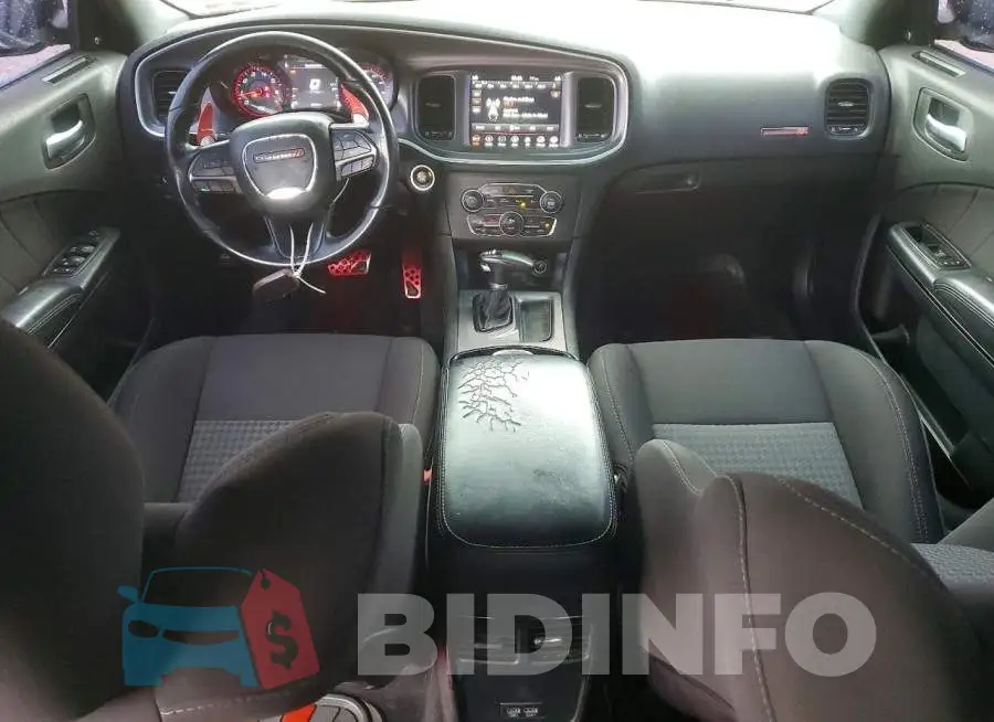 2C3CDXCT8KH692561 Photo# 8