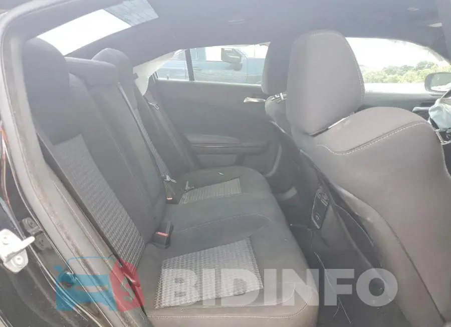 2C3CDXCT8MH574321 Photo# 10