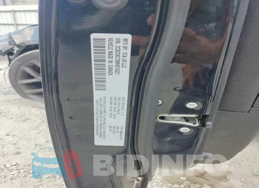 2C3CDXCT8MH574321 Photo# 12