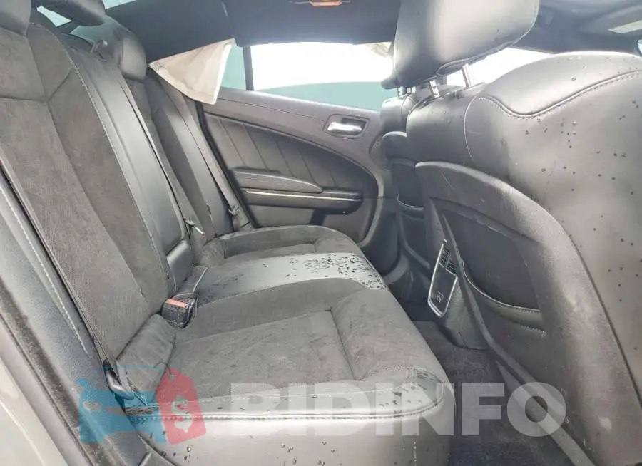 2C3CDXGJ2PH672838 Photo# 10