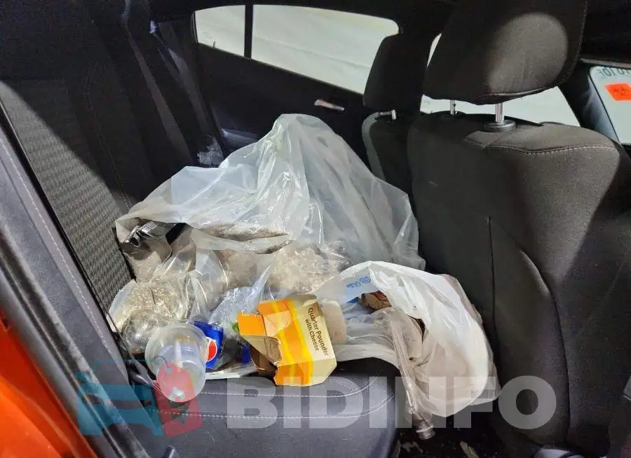 2C3CDXJG2PH556021 Photo# 10