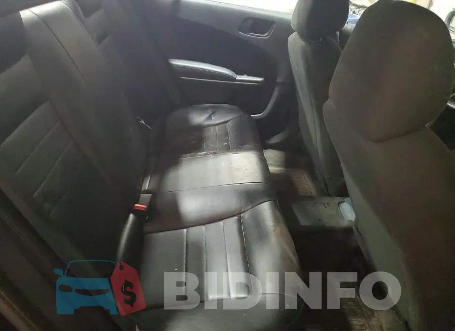 2C3CDXKG0MH557842 Photo# 10