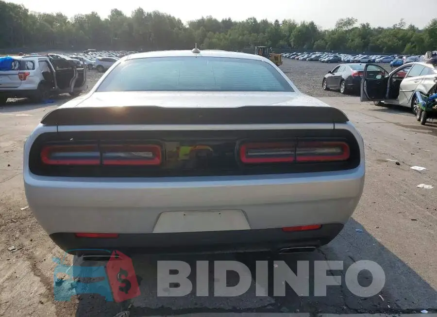 2C3CDZBT8NH215517 Photo# 6