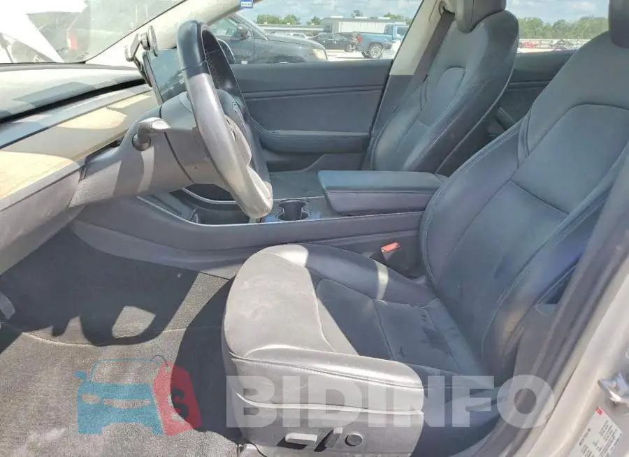 5YJ3E1EAXJF077337 Photo# 7