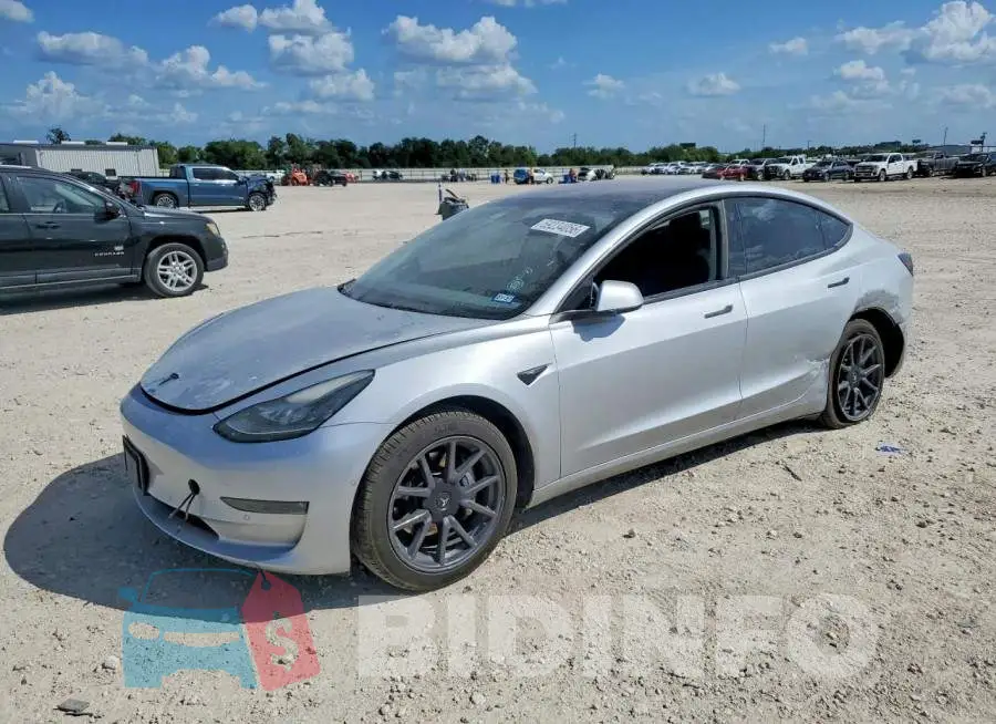 5YJ3E1EAXJF077337 Photo# 1