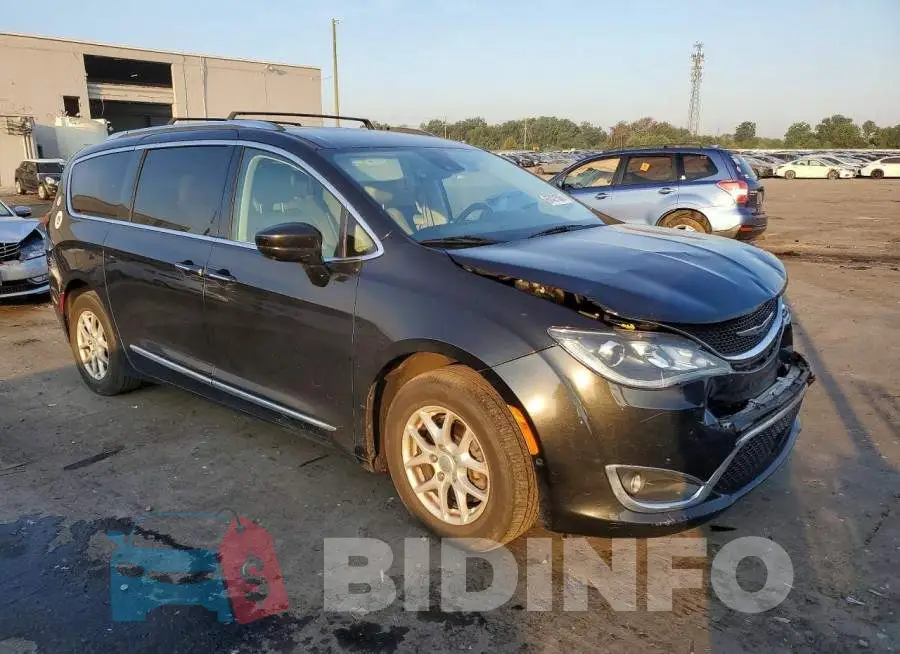 2C4RC1BG9LR129010 Photo# 4