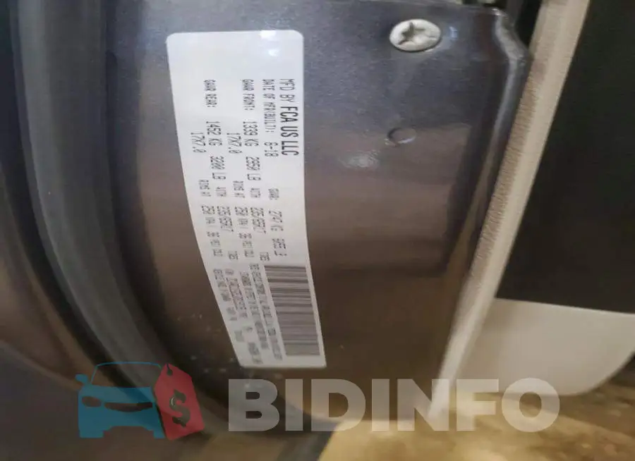 2C4RC1EG5JR315135 Photo# 12