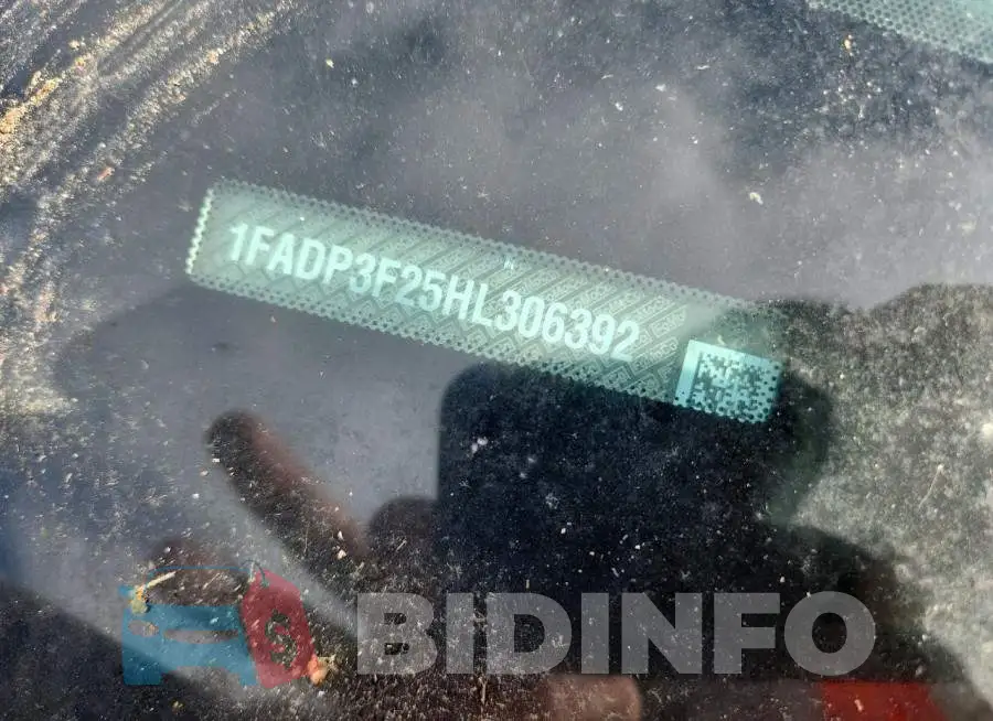 1FADP3F25HL306392 Photo# 12