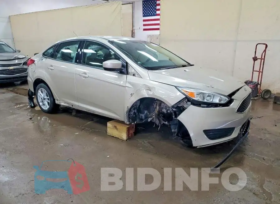 1FADP3F27JL277273 Photo# 4