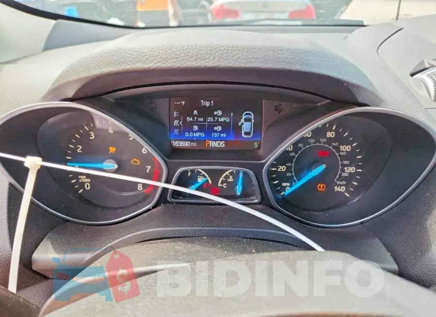 1FMCU0GD9HUD82300 Photo# 9