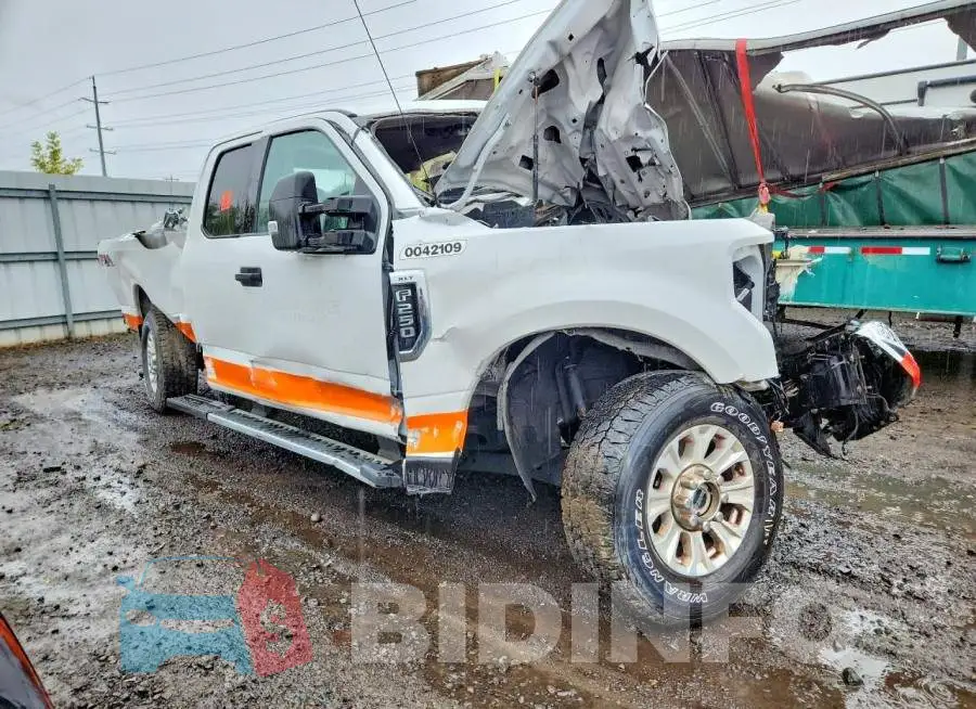 1FT7X2B60MED57680 Photo# 4