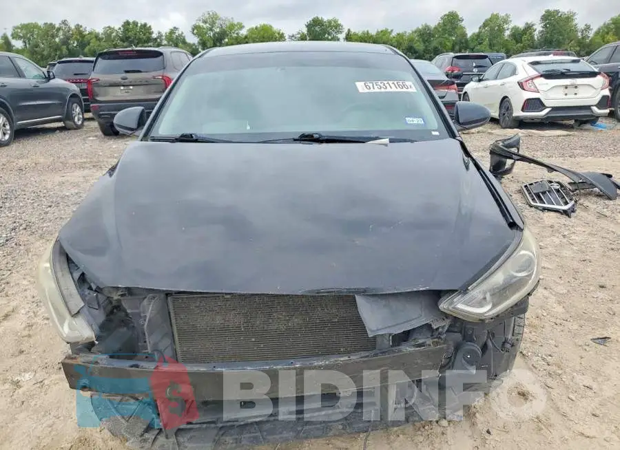 KMHD84LF0HU104313 Photo# 5