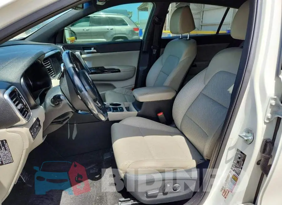 KNDP63AC2L7682804 Photo# 7