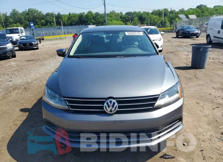 3VW2B7AJ0HM238519 Photo# 5