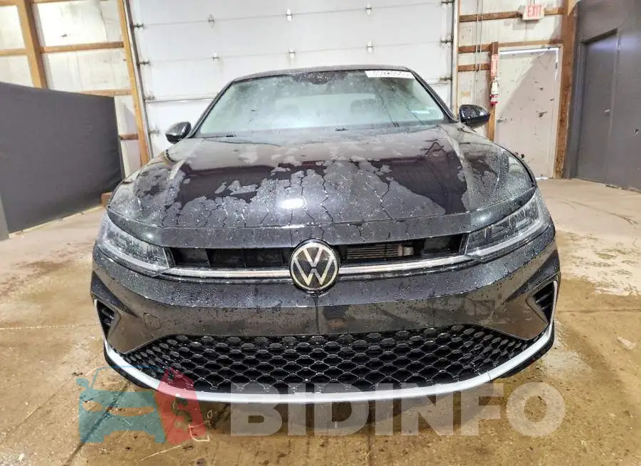 3VW7W7BU0TM029700 Photo# 5
