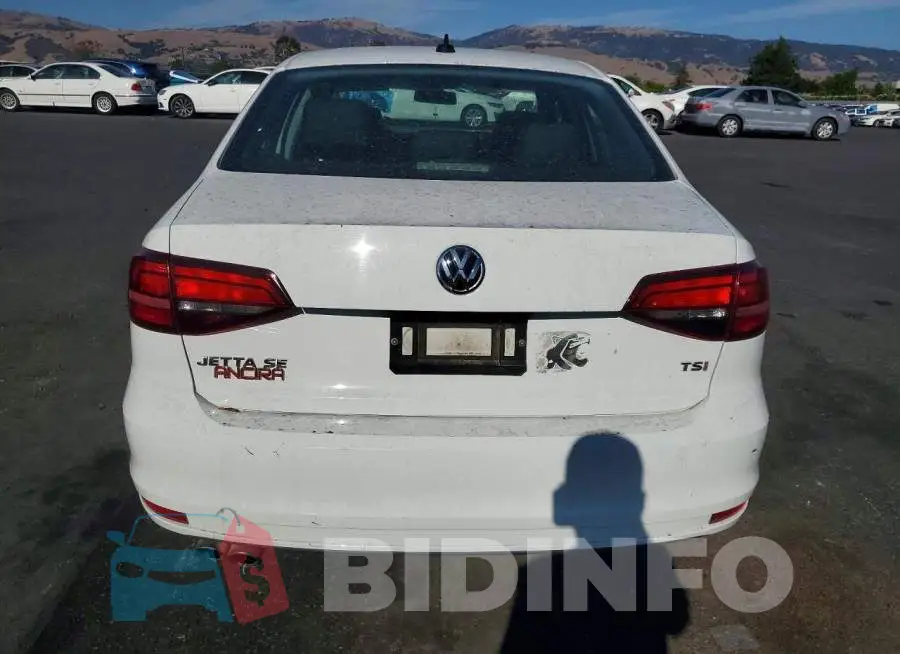 3VWB67AJ3HM278176 Photo# 6