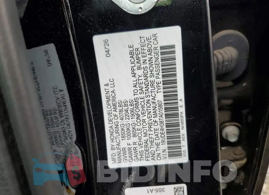 19UDE4H38TA015807 Photo# 12