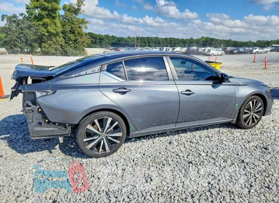 1N4BL4CV7LC165518 Photo# 3