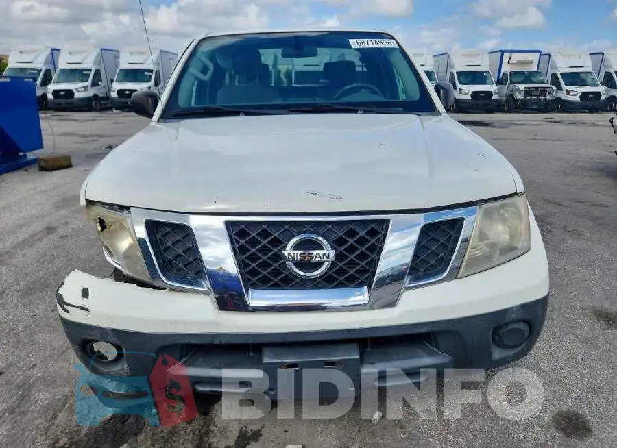 1N6BD0CT9HN763486 Photo# 5