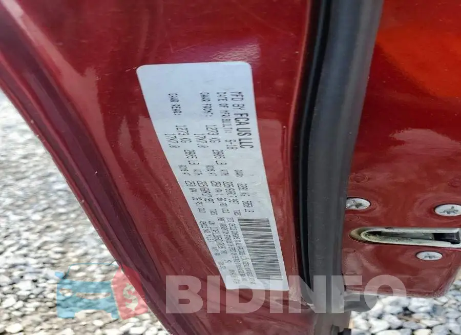 1C4PJLCB5KD160106 Photo# 13