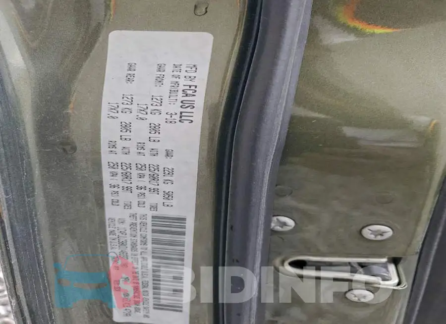 1C4PJLCB8KD148337 Photo# 14