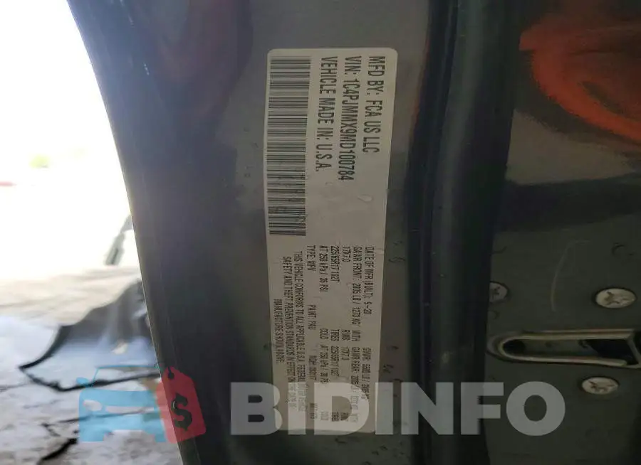 1C4PJMMX9MD100784 Photo# 13