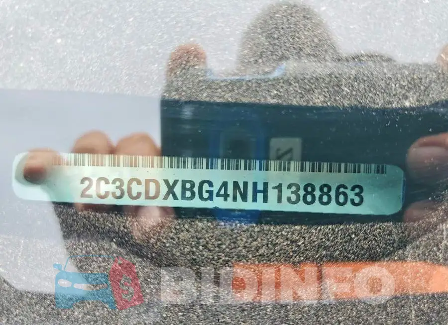 2C3CDXBG4NH138863 Photo# 13