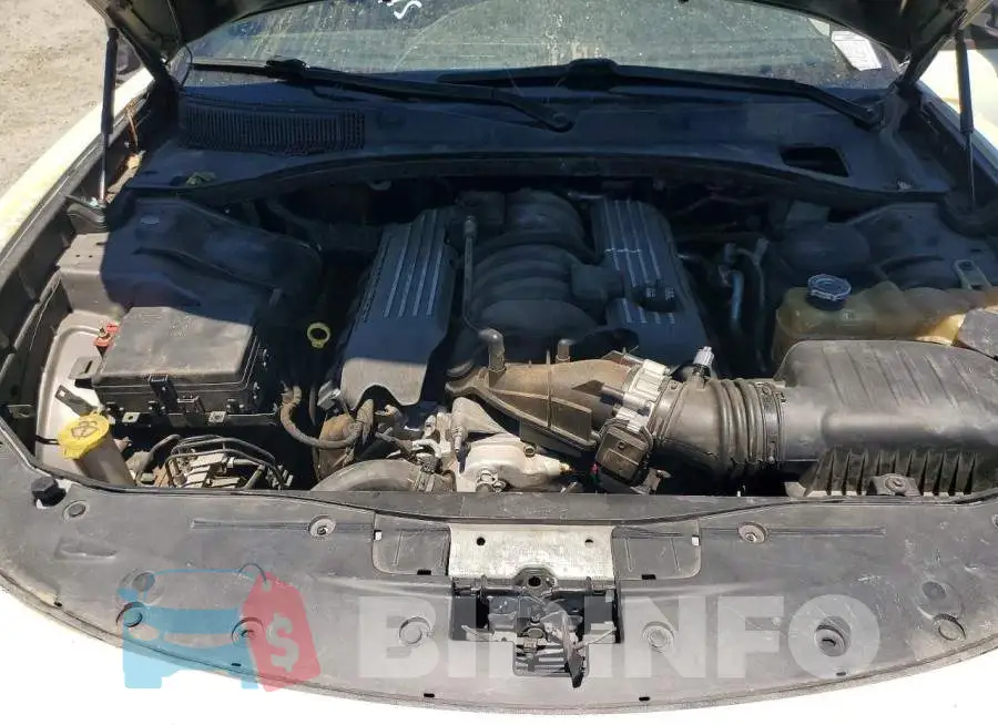 2C3CDXGJ8LH182320 Photo# 11