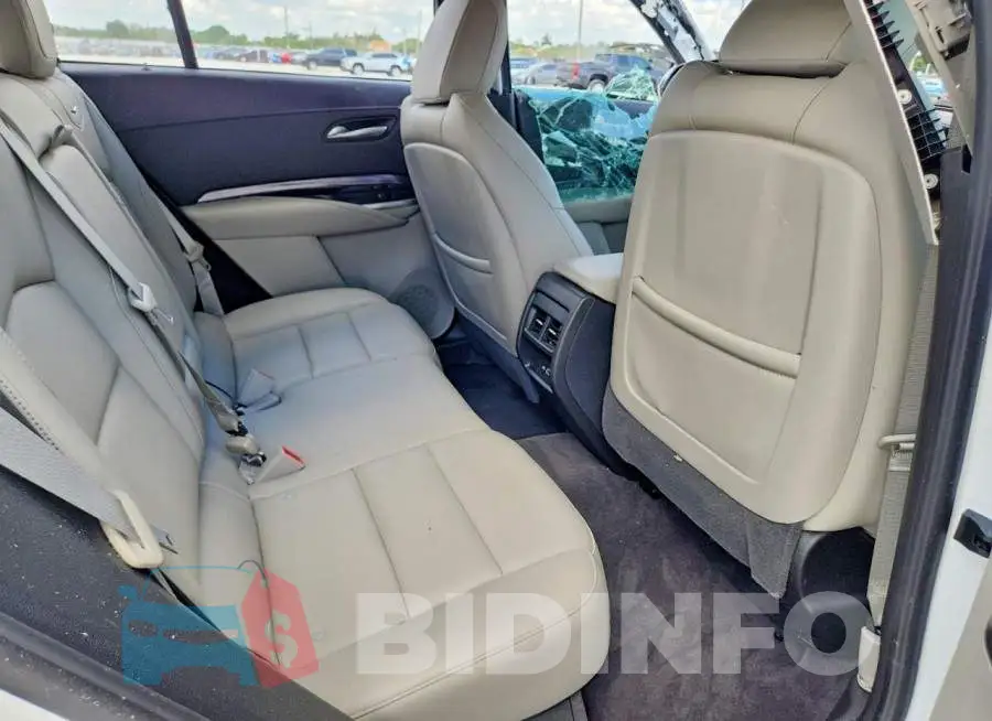 1GYAZAR43NF168736 Photo# 11