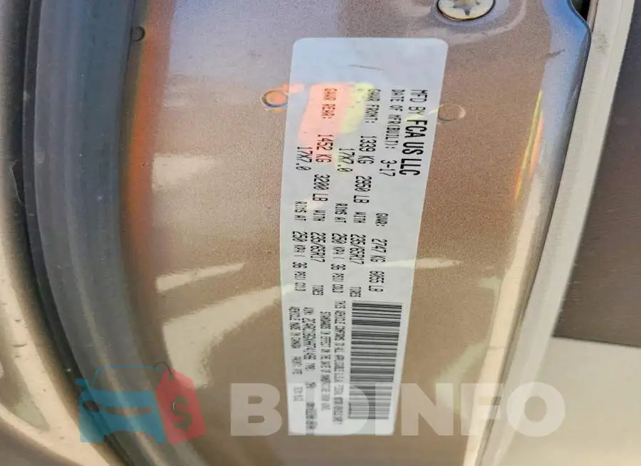 2C4RC1BGXHR741496 Photo# 13